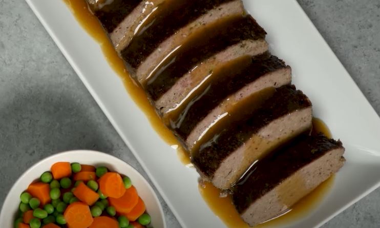 Mushroom Meatloaf with brown gravey